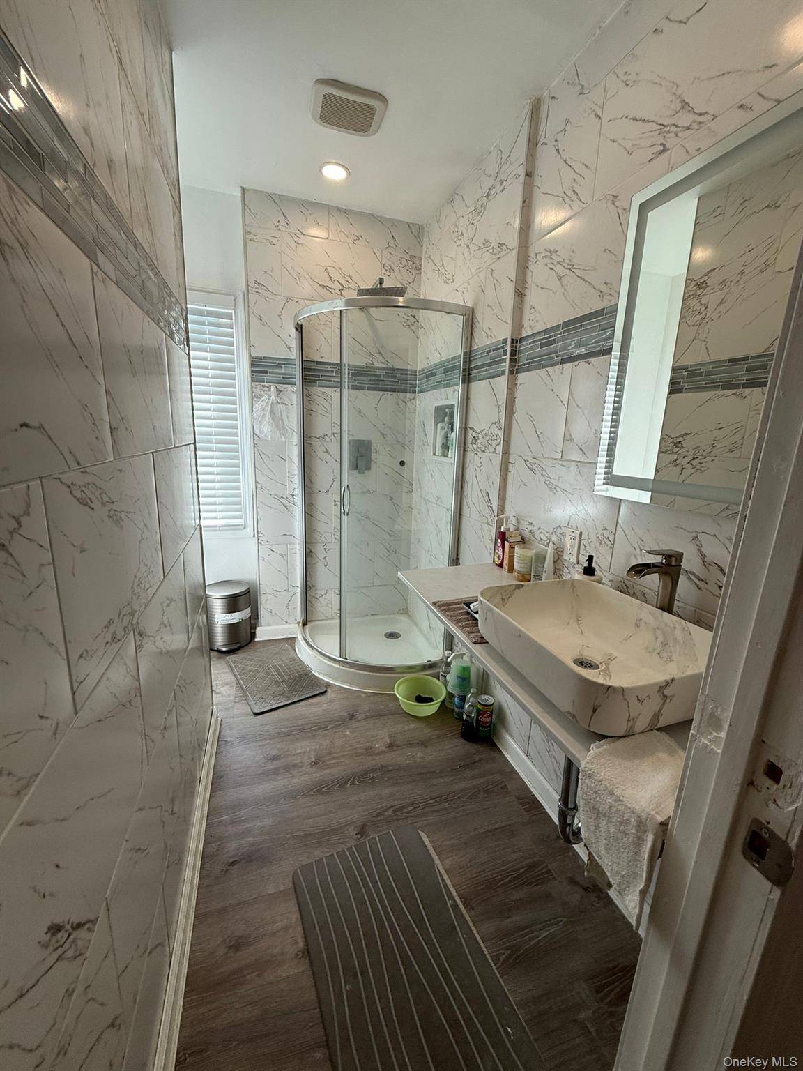 33 Linden AVE, Hempstead, NY 11550