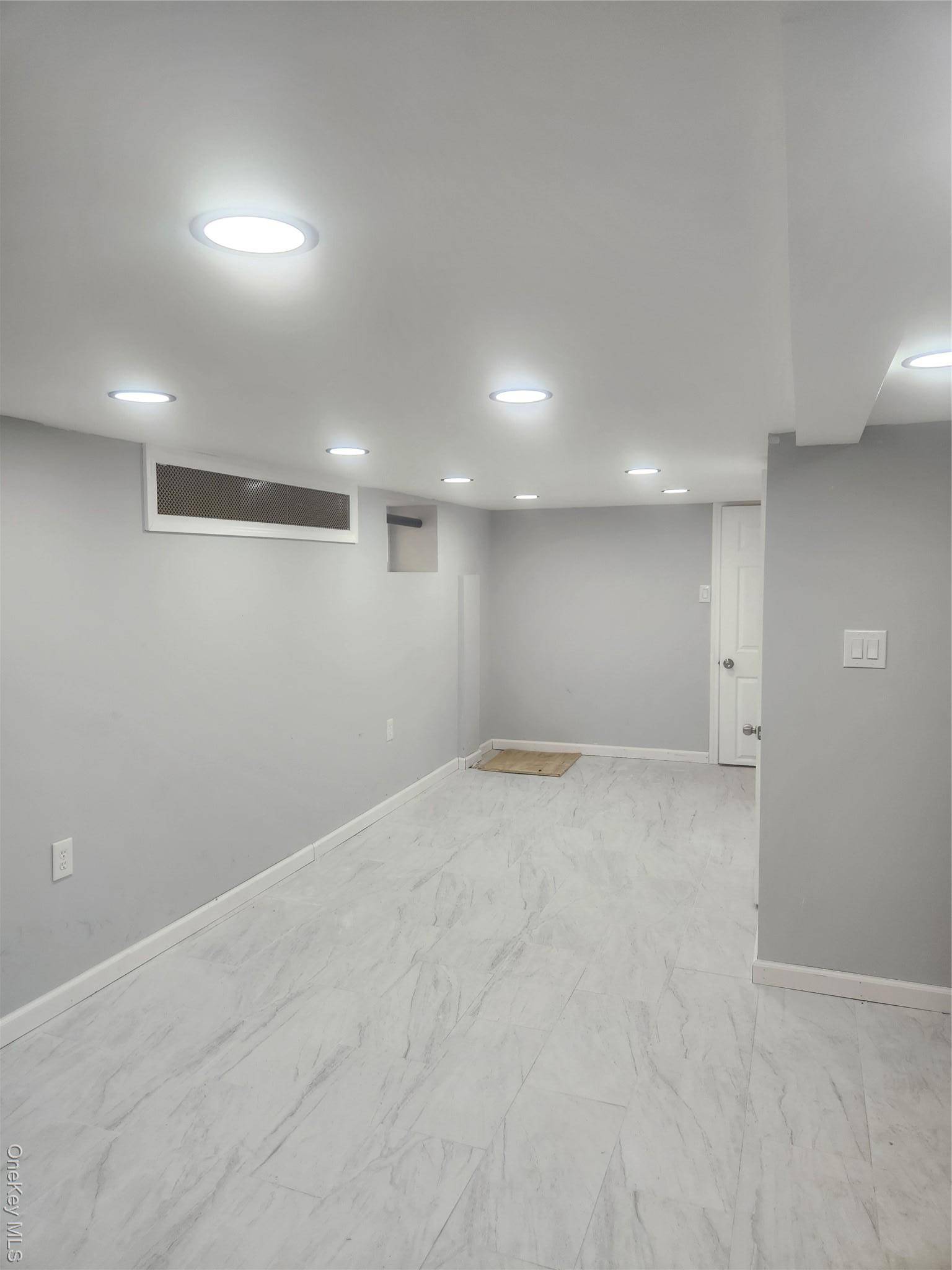105-21 84 street, Ozone Park, NY 11417
