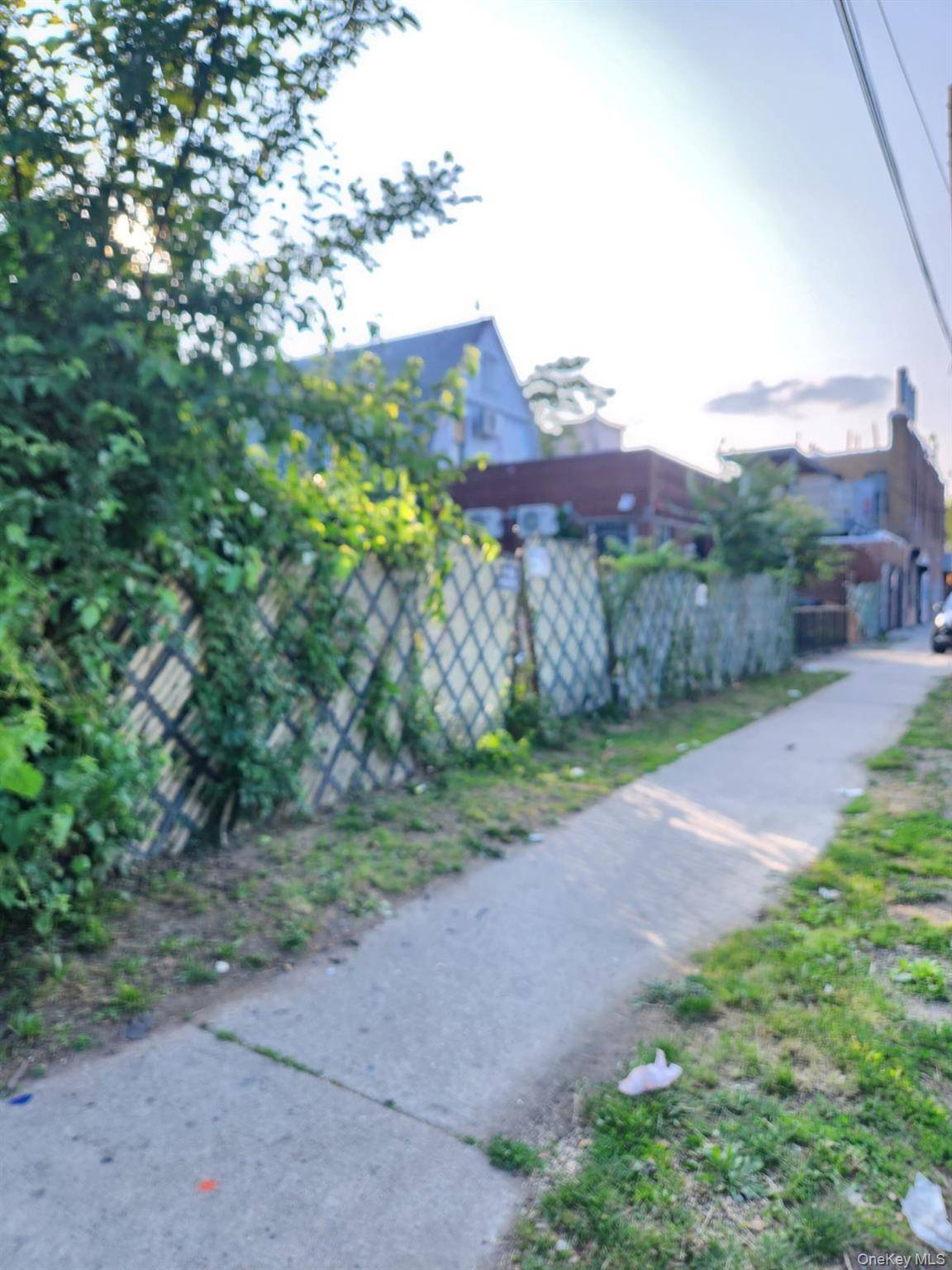 103-16 Van Wyck EXPY, Richmond Hill S., NY 11419