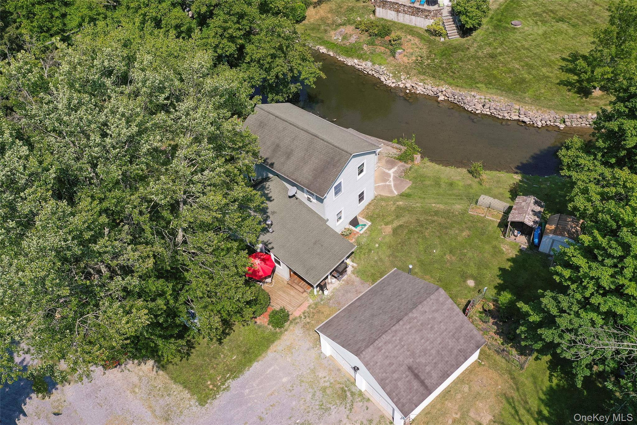 106 Skidmore RD, Lagrangeville, NY 12540