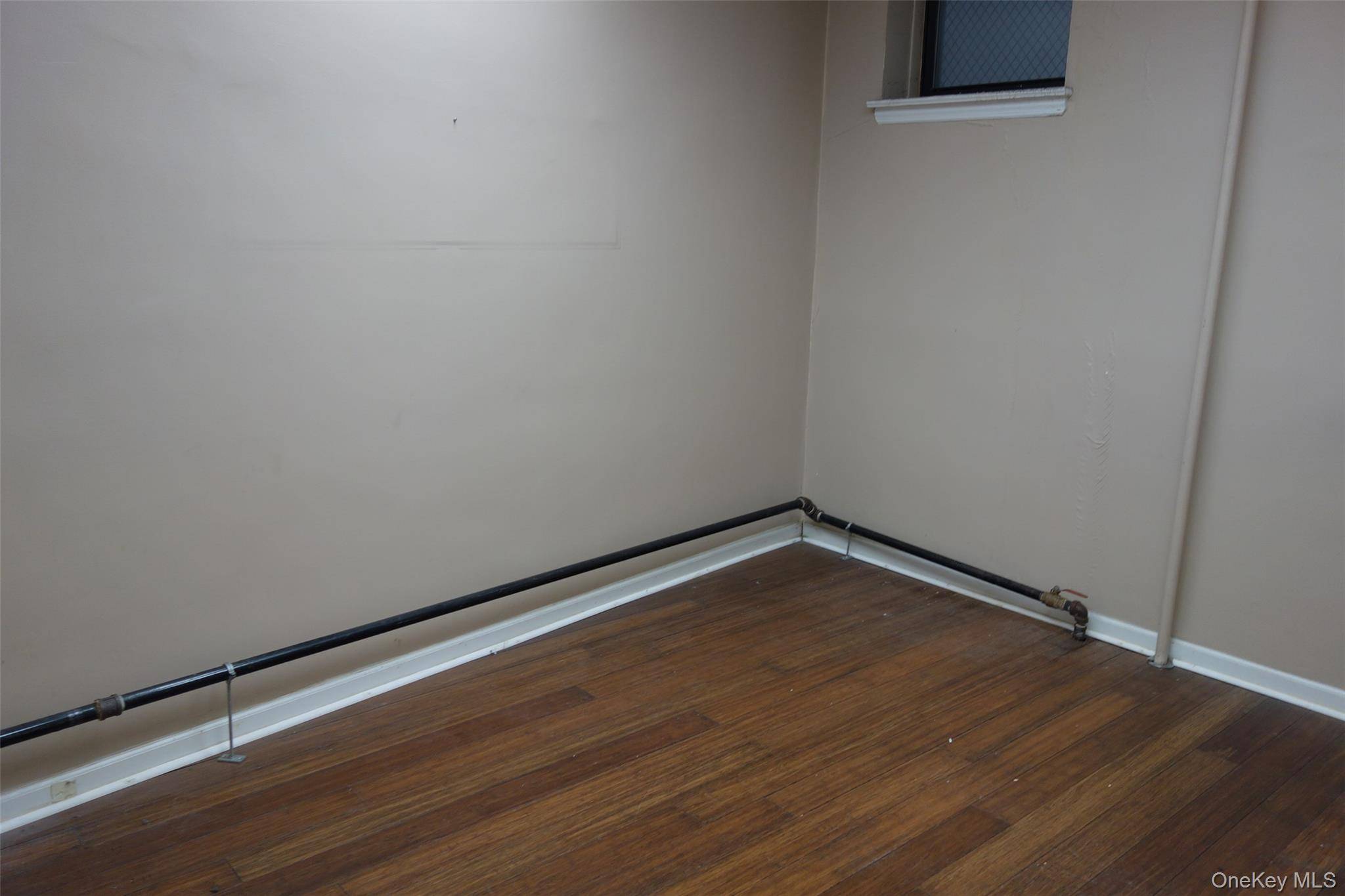 9250 Queens BLVD #Str6, Rego Park, NY 11374