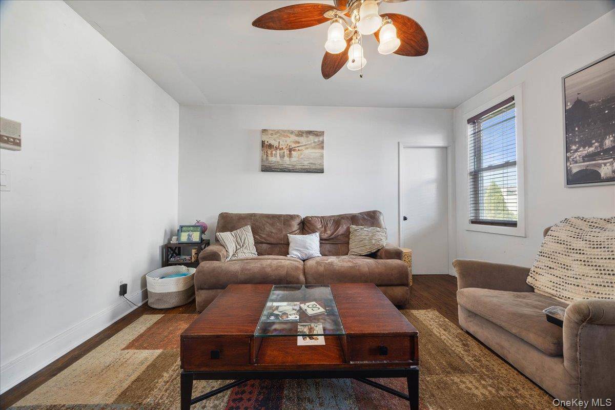 188 Beach 123rd ST, Belle Harbor, NY 11694