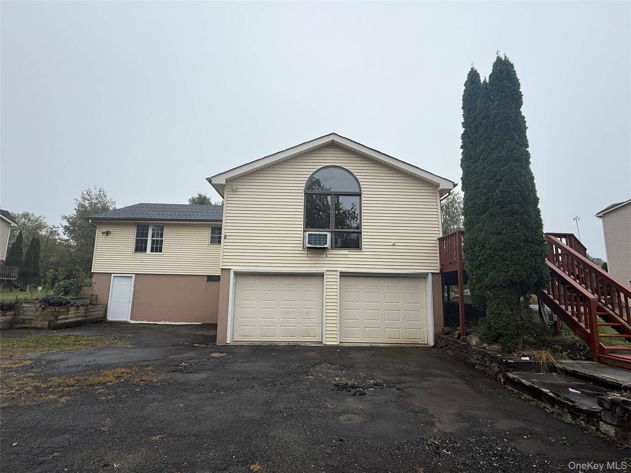 56 Club LN, Rock Hill, NY 12775