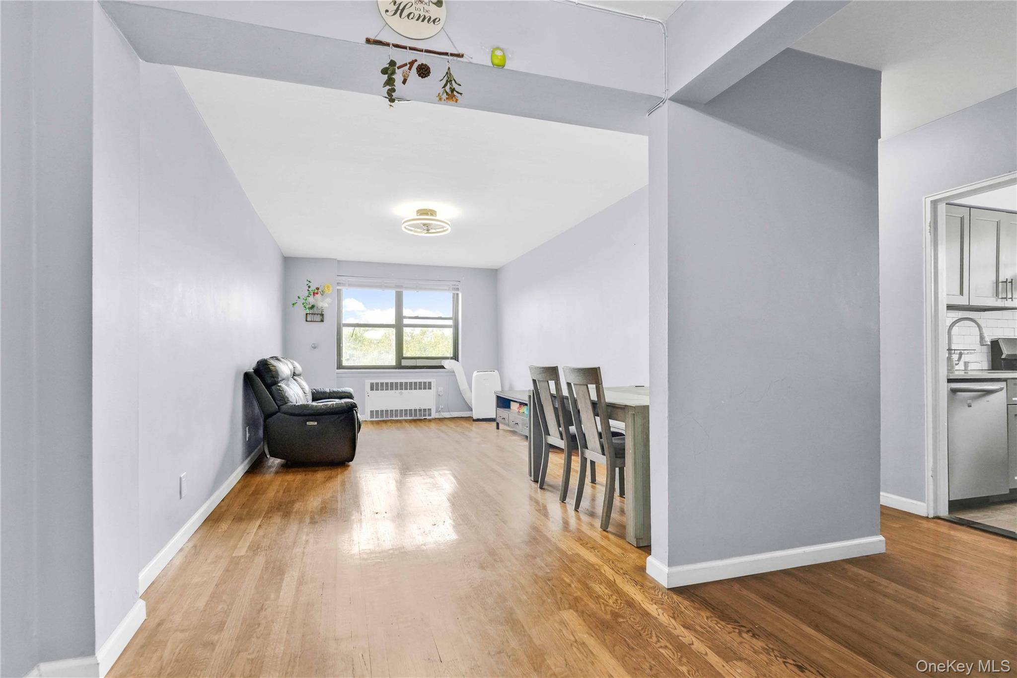 28-08 141st ST #4C, Flushing, NY 11354