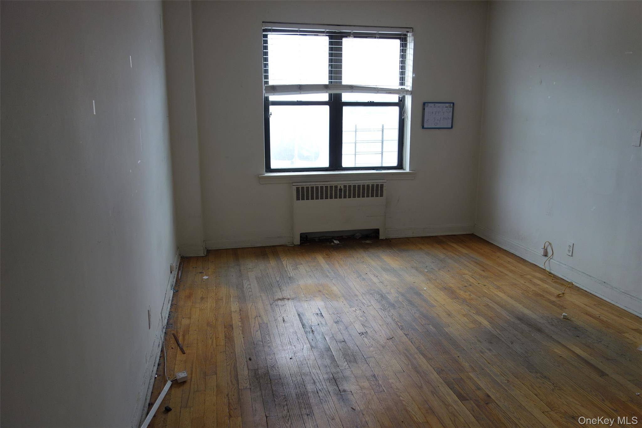 9238 Queens BLVD #Str6, Rego Park, NY 11374