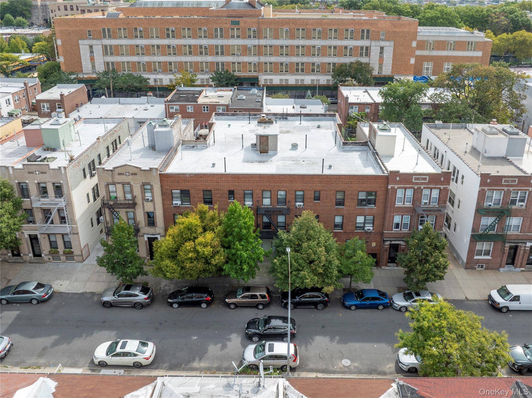 31-23 47th ST, Astoria, NY 11103