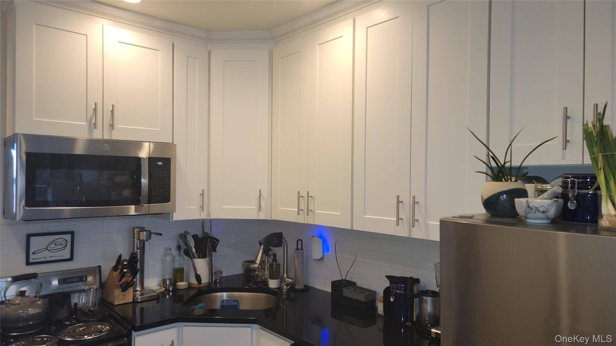 176 North 8th ST, Brooklyn, NY 11211