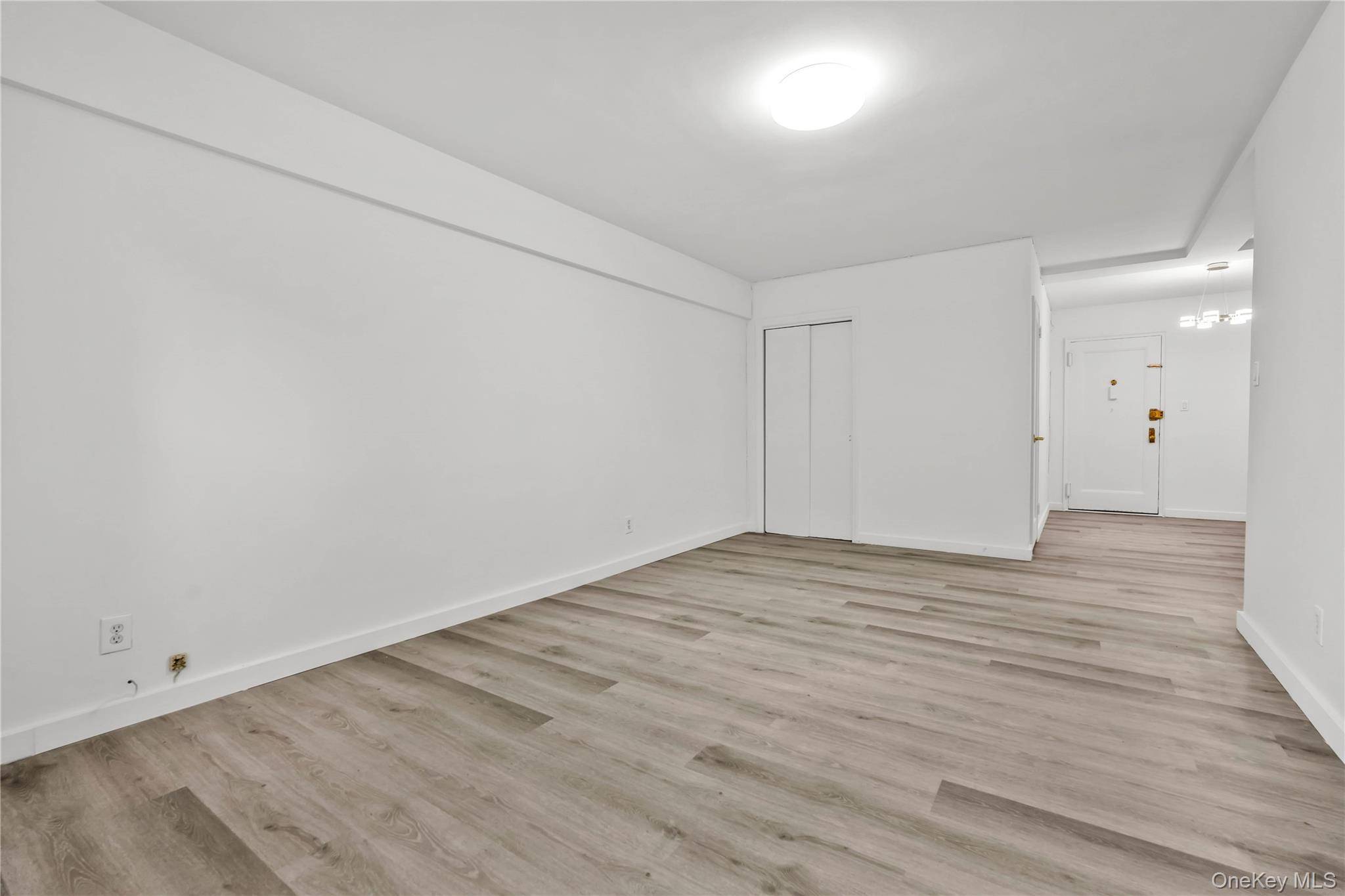 29-14 139th ST #1A, Flushing, NY 11354