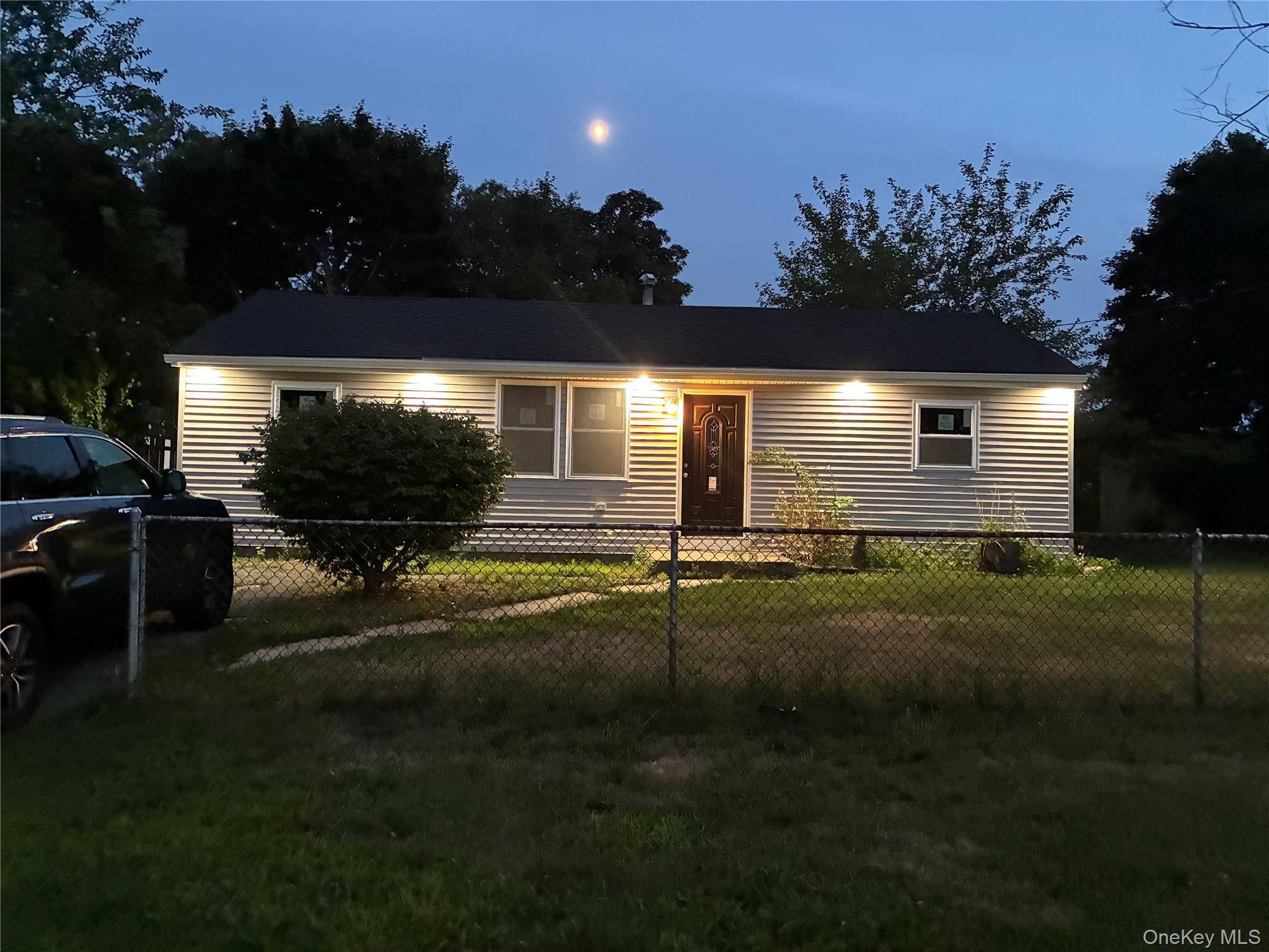 56 ash ST, Central Islip, NY 11722