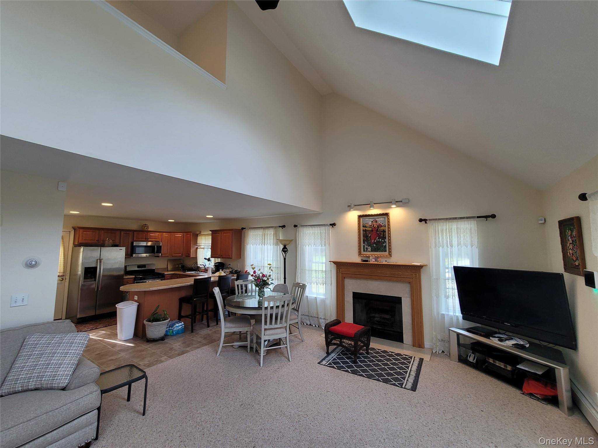 75 Bernsley RD, Woodridge, NY 12789