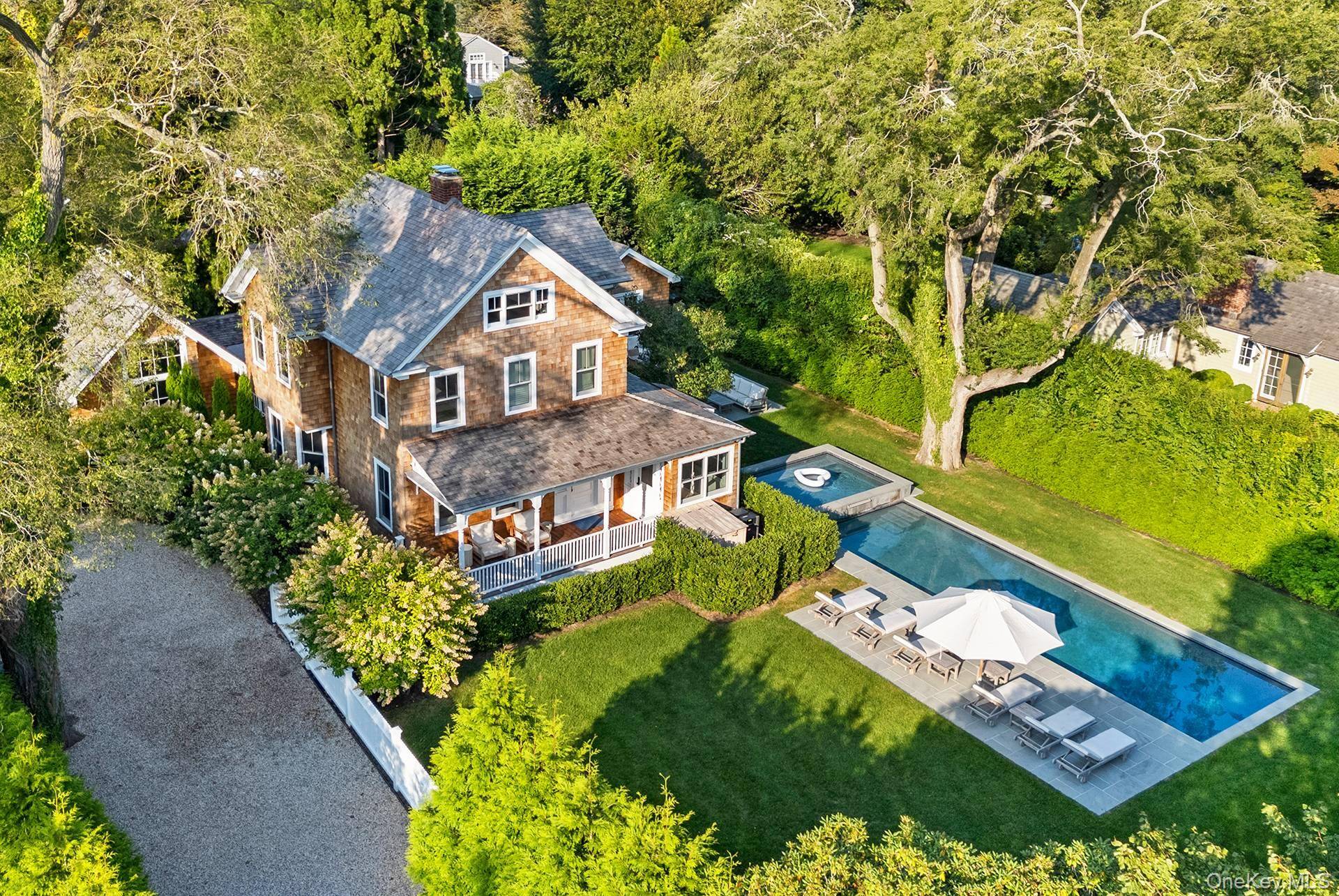 44 Buell LN, East Hampton, NY 11937