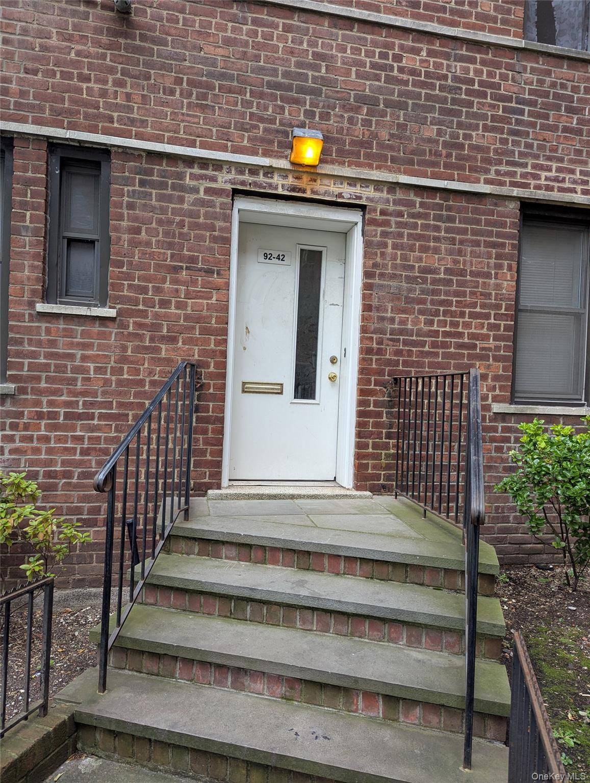 9242 Queens BLVD #Str4, Rego Park, NY 11374