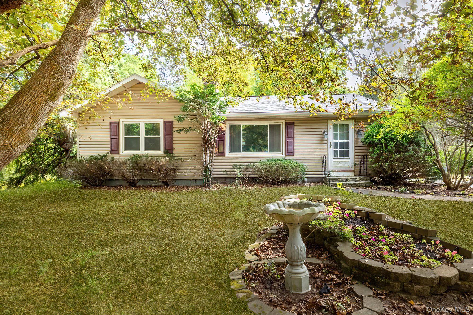 240 Stevers Crossing RD, Hudson, NY 12534