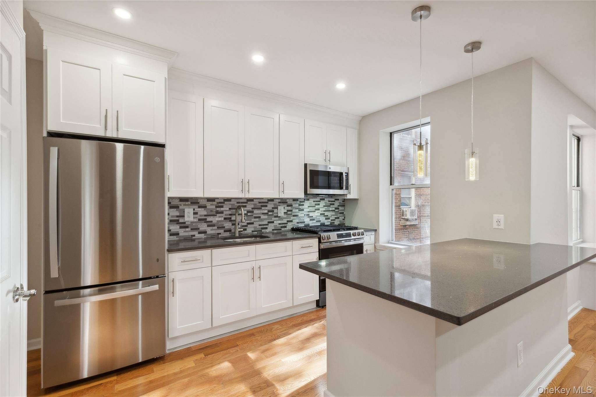 34-59 89th ST #6E, Jackson Heights, NY 11372