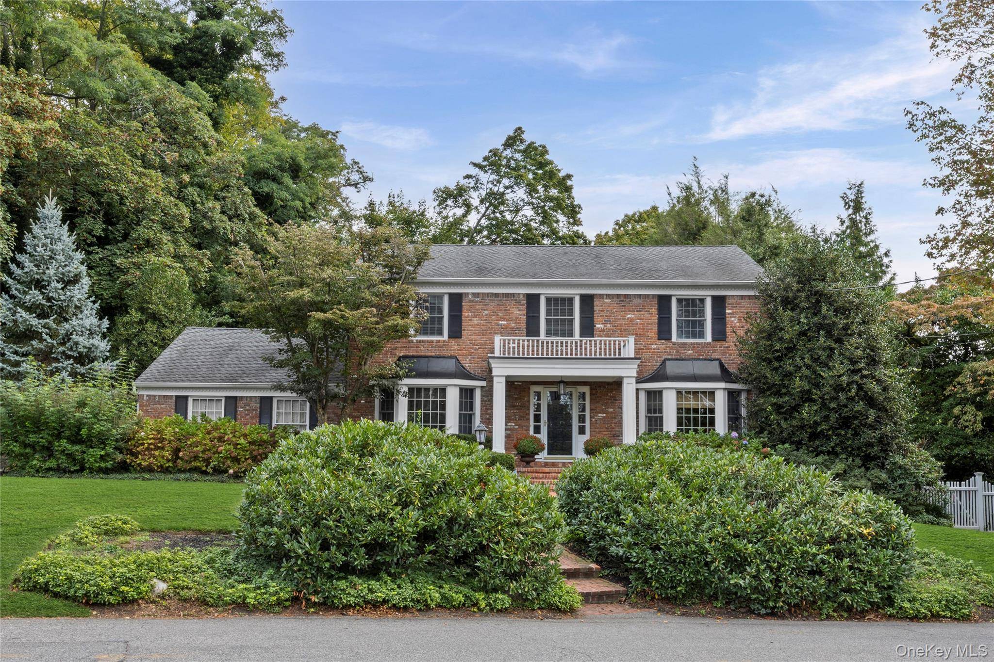336 Bay AVE, Huntington Bay, NY 11743