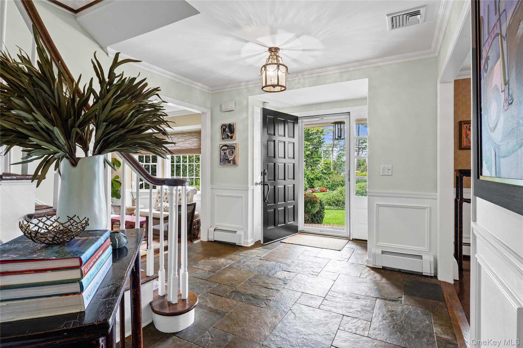 336 Bay AVE, Huntington Bay, NY 11743