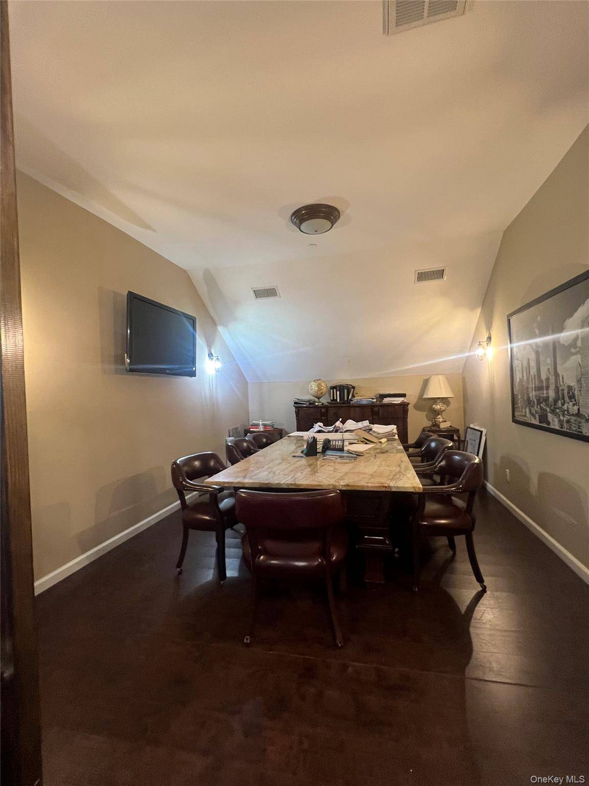 5720 Sunrise HWY, Massapequa, NY 11758