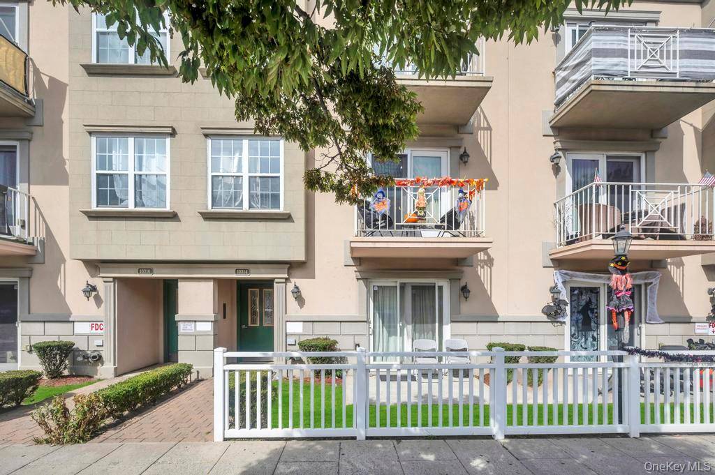 10314 Rockaway Beach BLVD #2B, Rockaway Beach, NY 11694