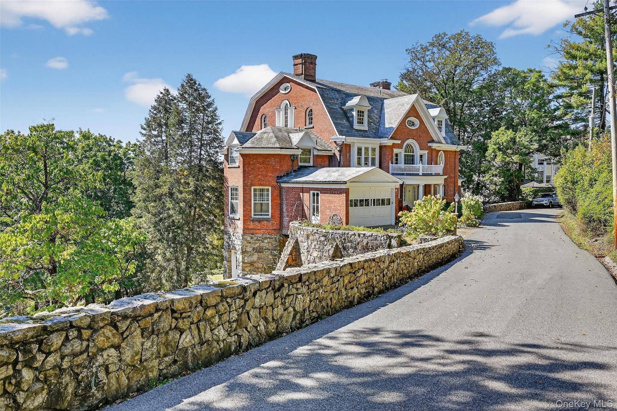 74 Tower Hill LOOP, Tuxedo Park, NY 10987