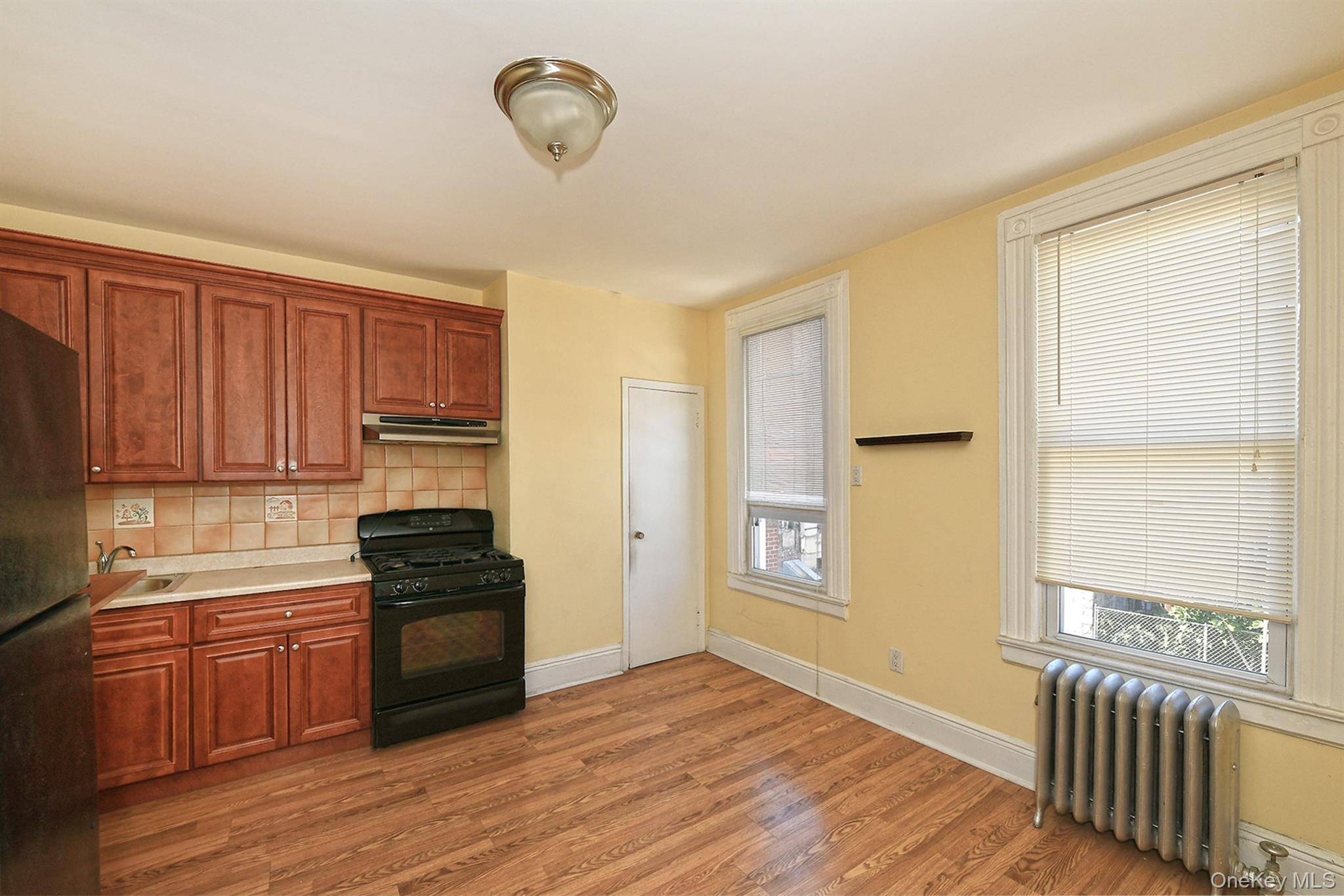 3094 47th ST, Astoria, NY 11103