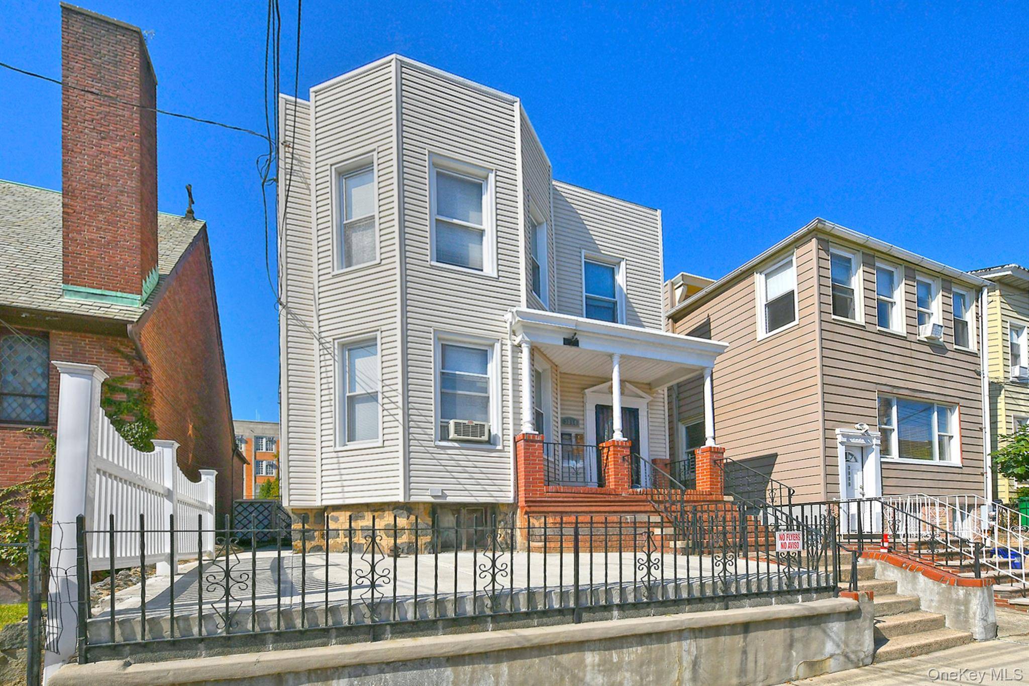3094 47th ST, Astoria, NY 11103
