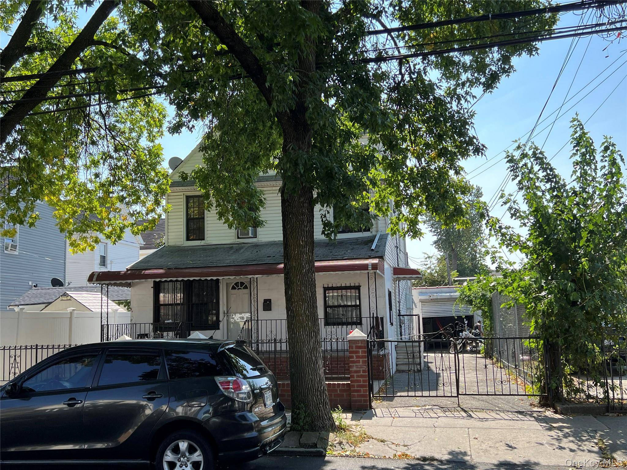 119-14 89th AVE, Richmond Hill, NY 11418