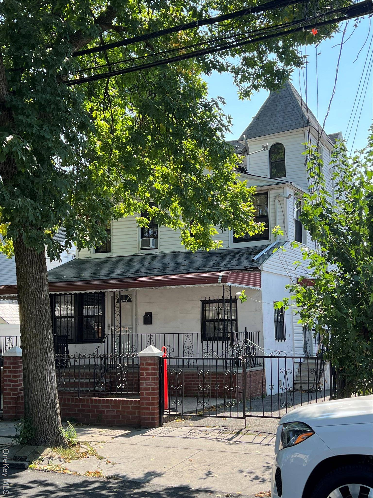 119-14 89th AVE, Richmond Hill, NY 11418