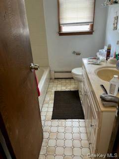 32 Nearwater AVE, Massapequa, NY 11758