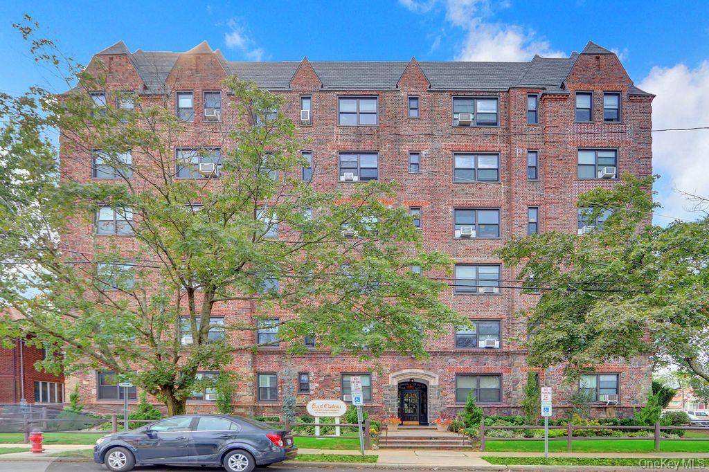 141 Woodmere BLVD #6E, Woodmere, NY 11598