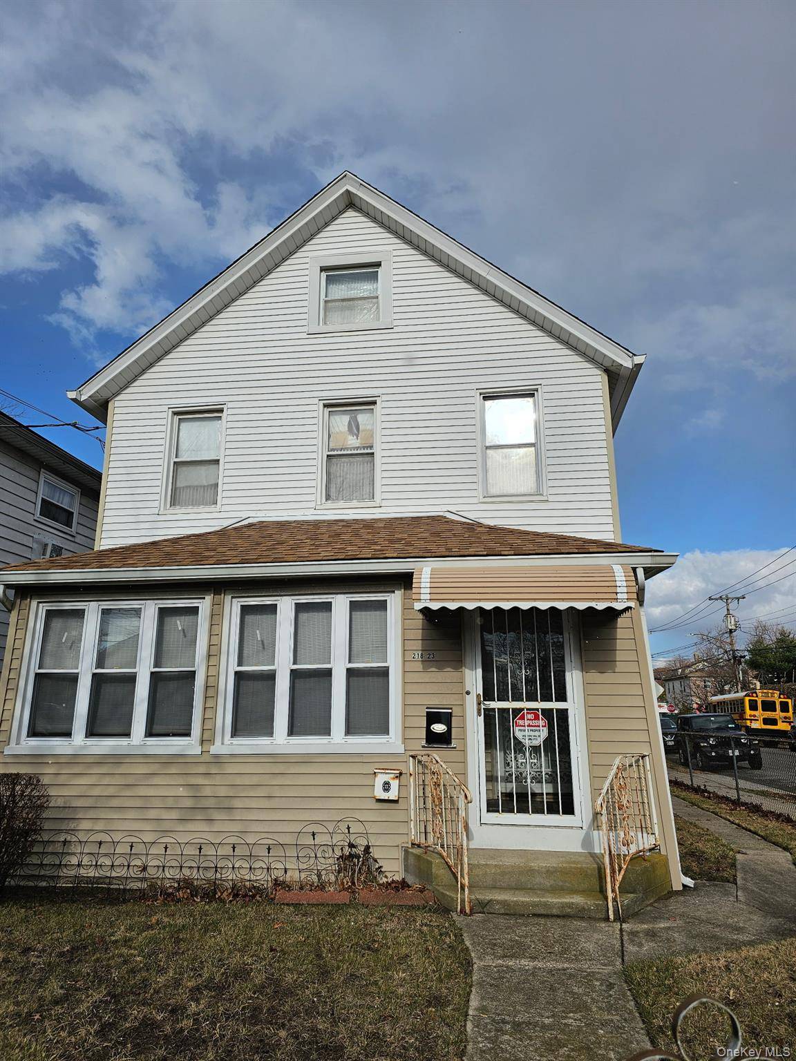 21823 138th AVE, Laurelton, NY 11413