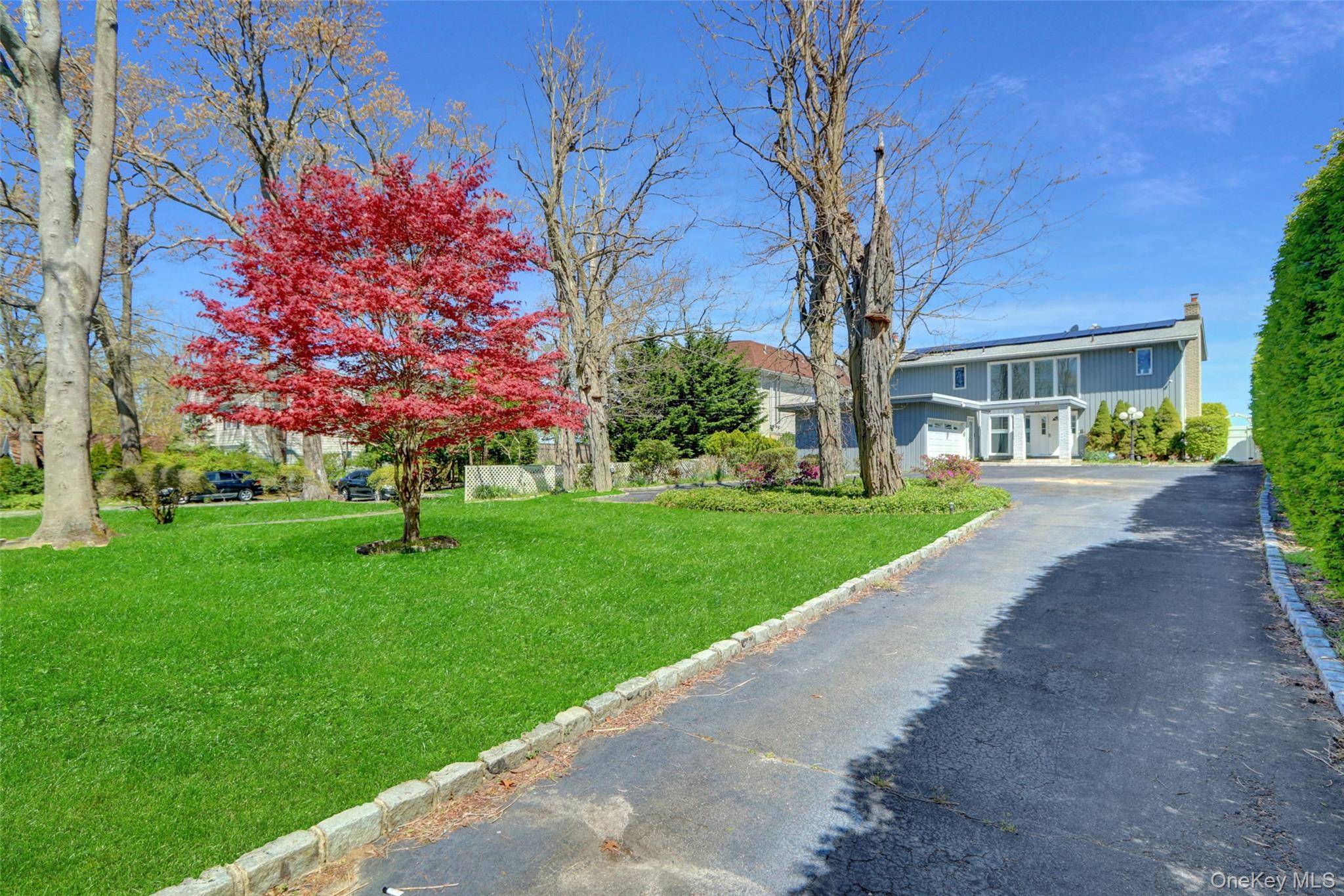 25 Wildwood RD, Rocky Point, NY 11778