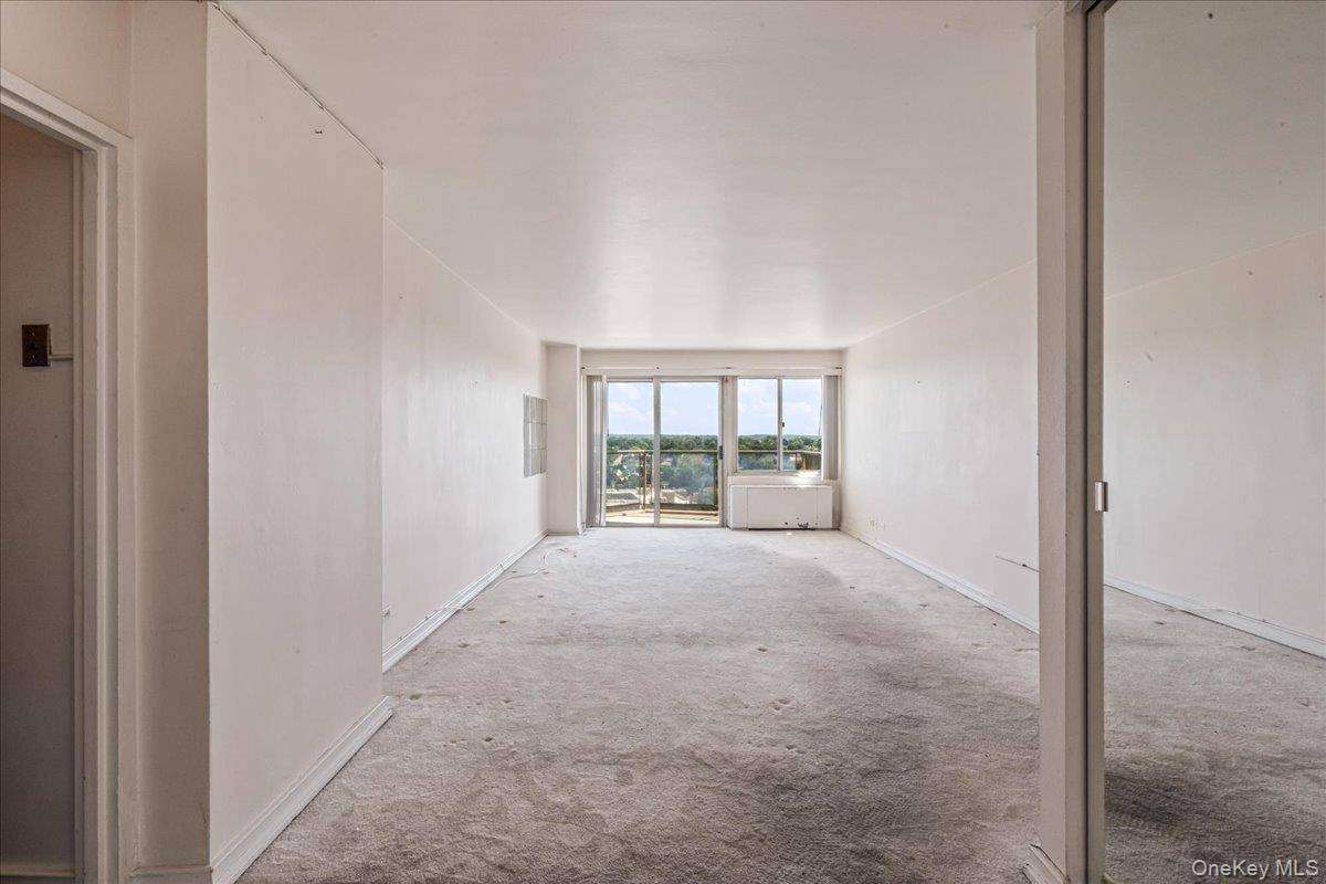 18-15 215th ST #15B, Bayside, NY 11360