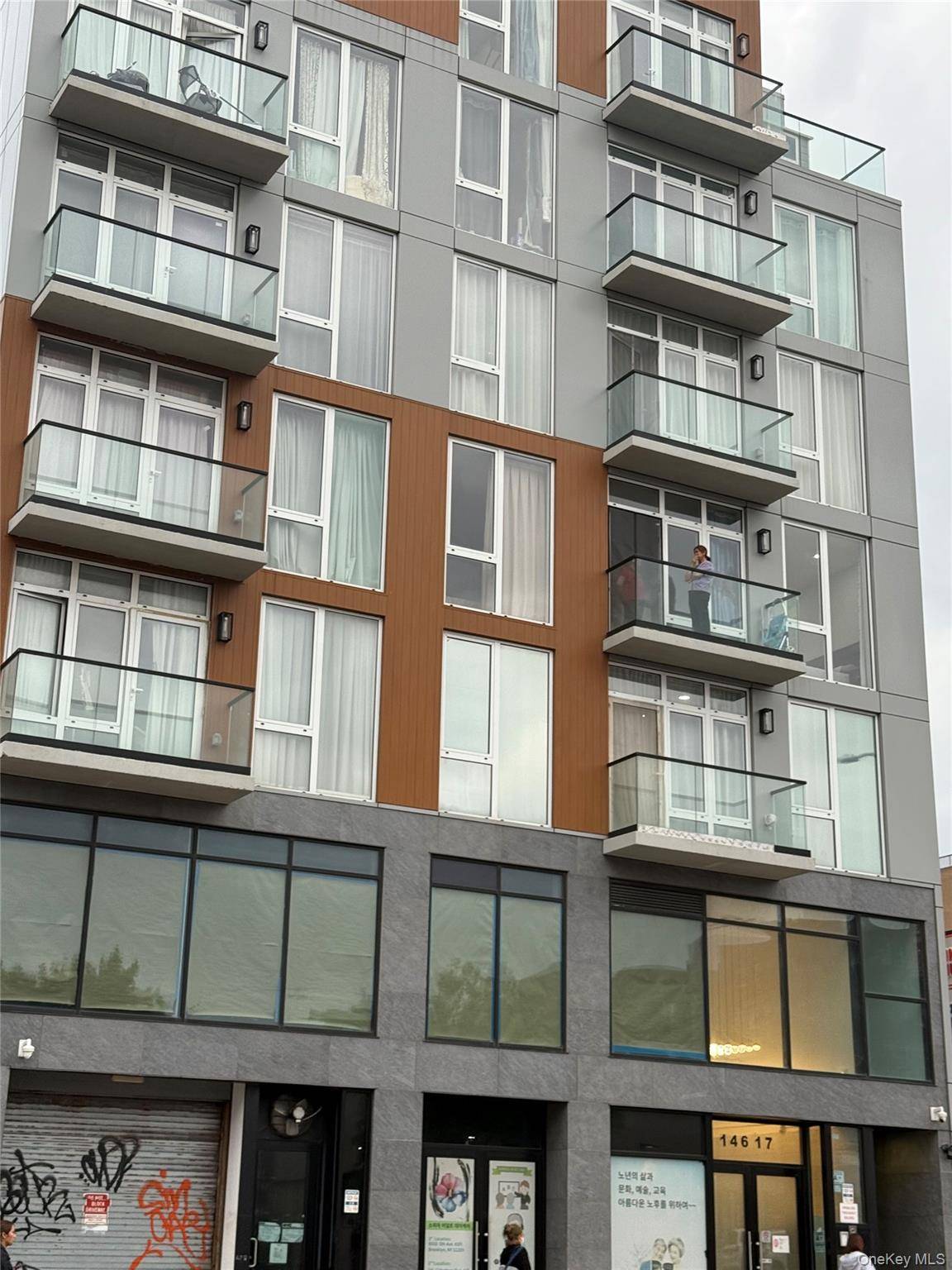 146-17 Northern BLVD #2nd Fl, Flushing, NY 11354