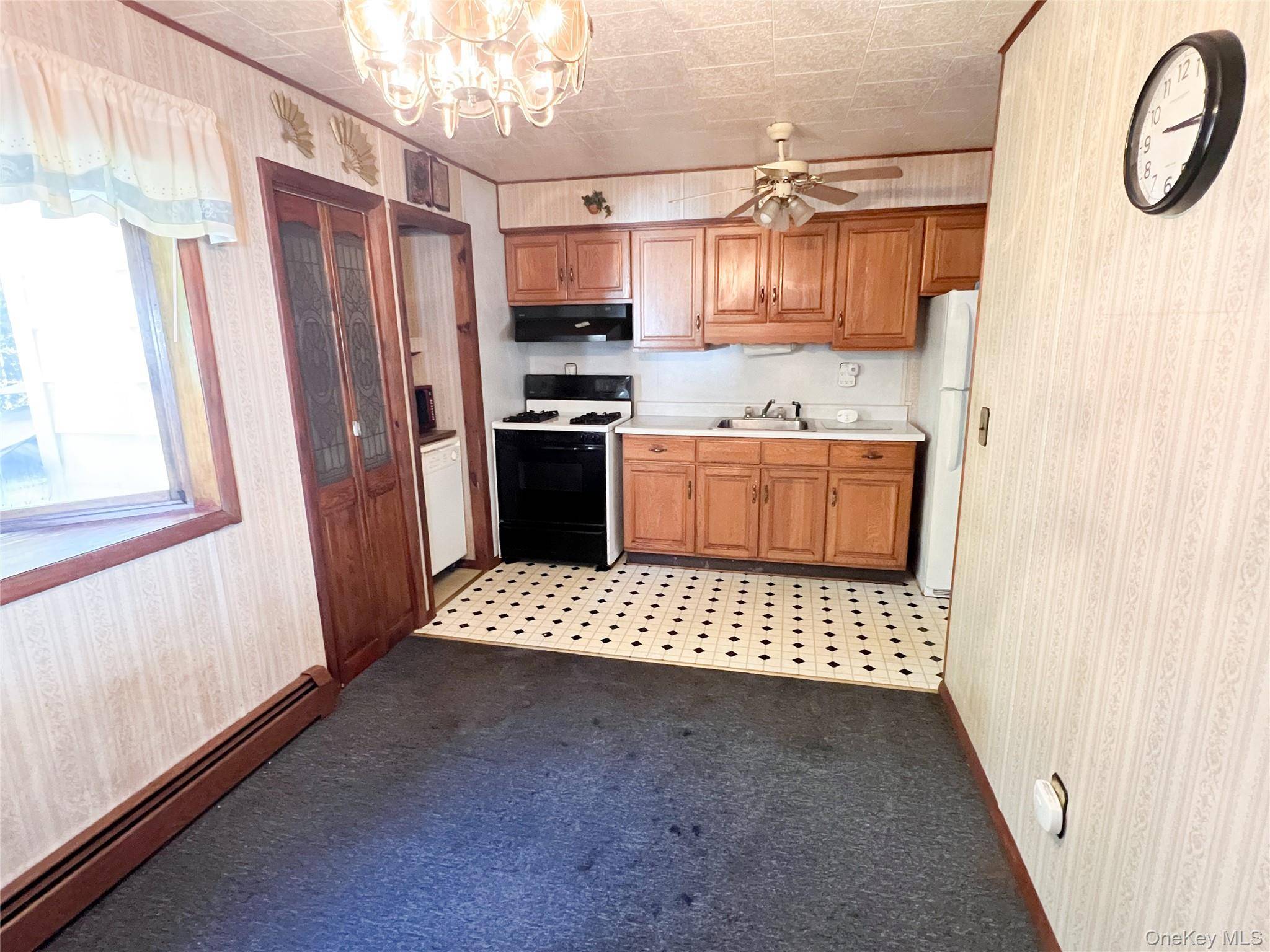 259 Tennanah Lake RD, Roscoe, NY 12776