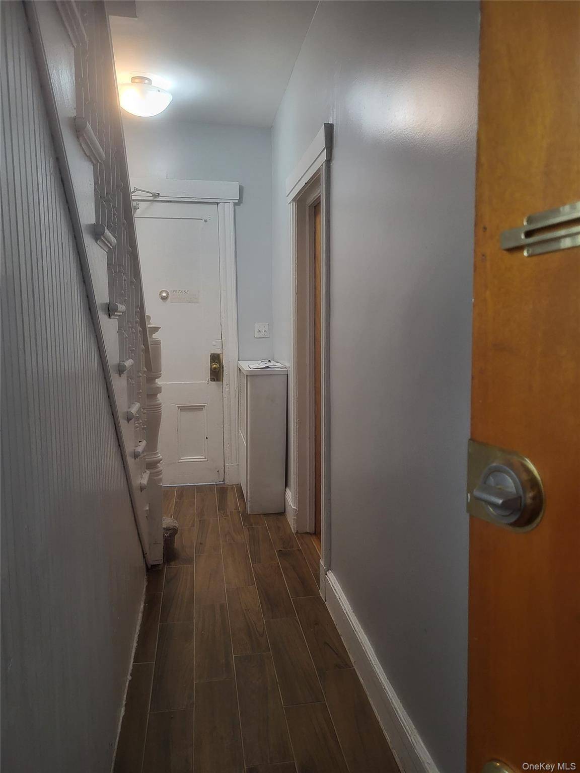 93-10 50th AVE, Elmhurst, NY 11373