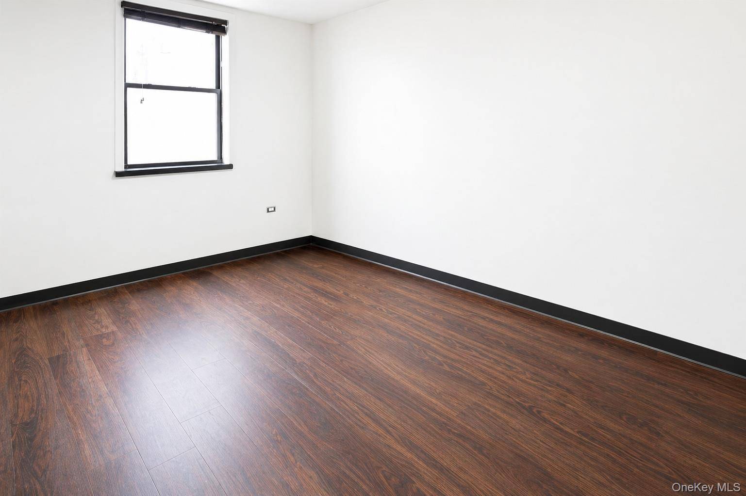 249-02 Jericho Turnpike #202, Floral Park, NY 11001
