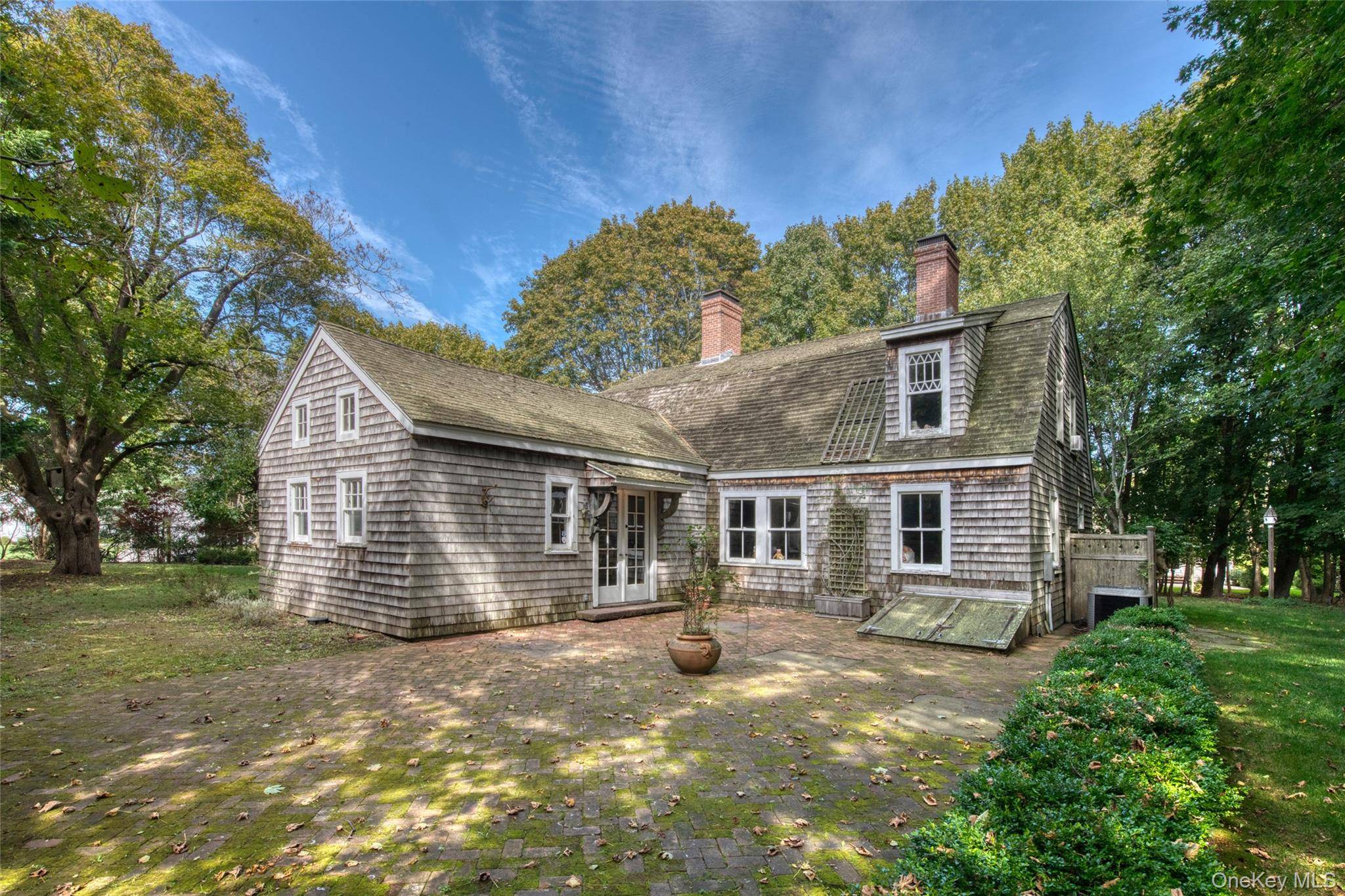 240 August LN, Greenport, NY 11944