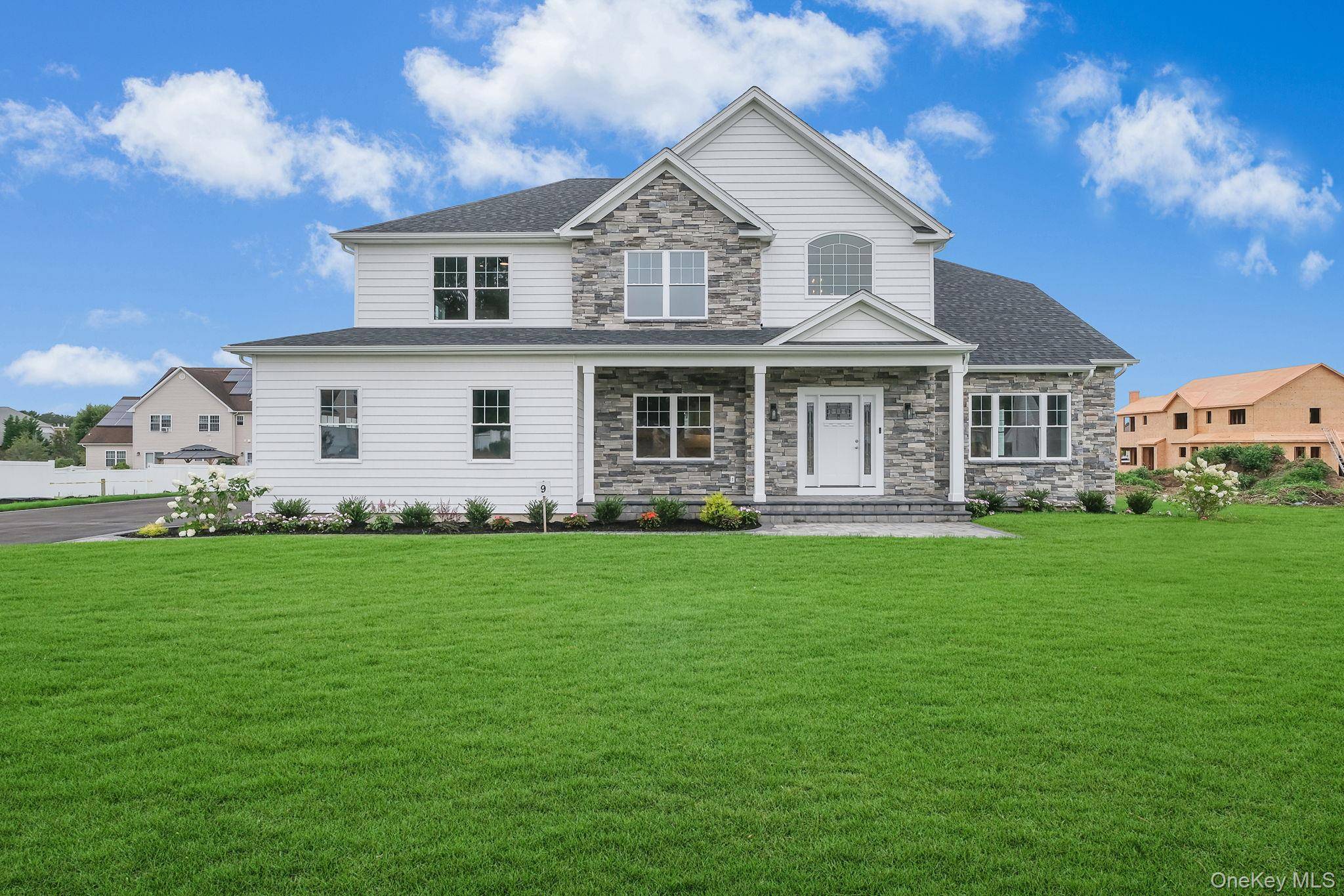 176 Southern BLVD, Nesconset, NY 11767