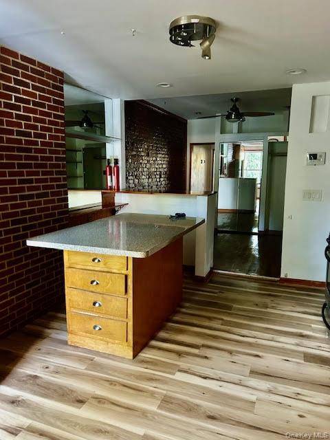 575 Warren ST #4R, Brooklyn, NY 11217