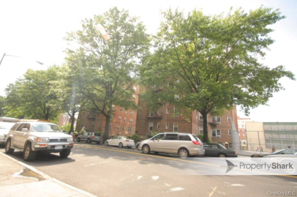 144-54 Sanford AVE #38, Flushing, NY 11355