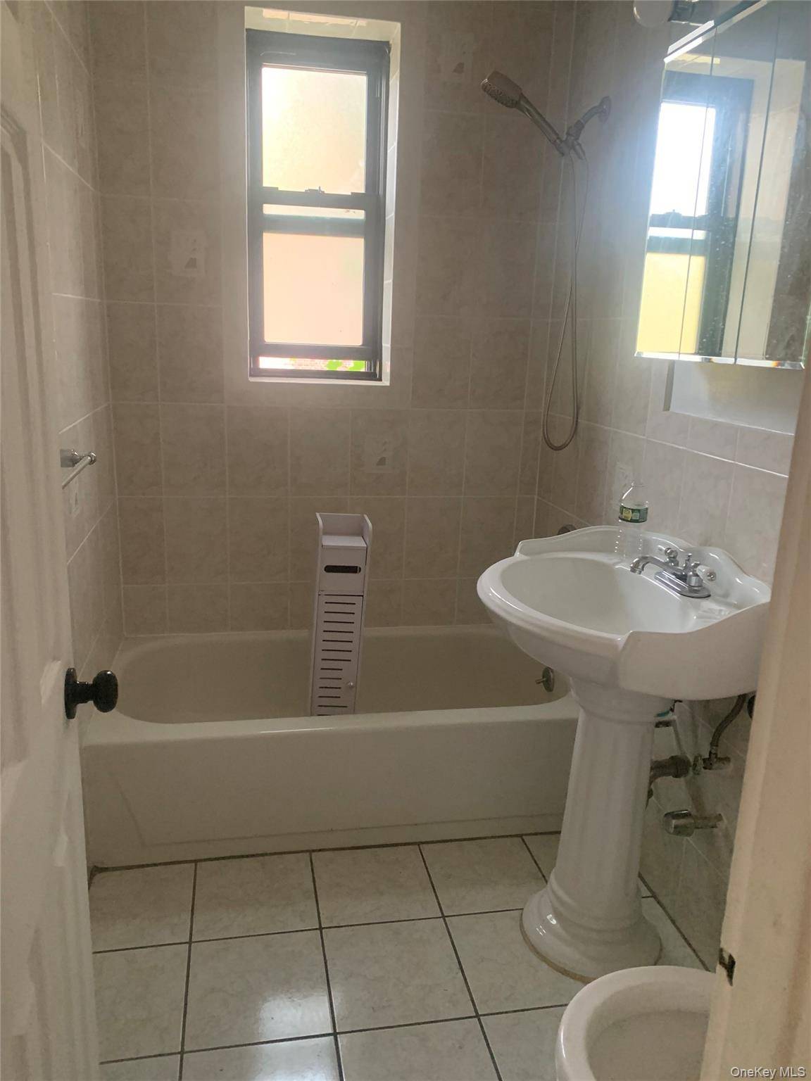 144-54 Sanford AVE #38, Flushing, NY 11355