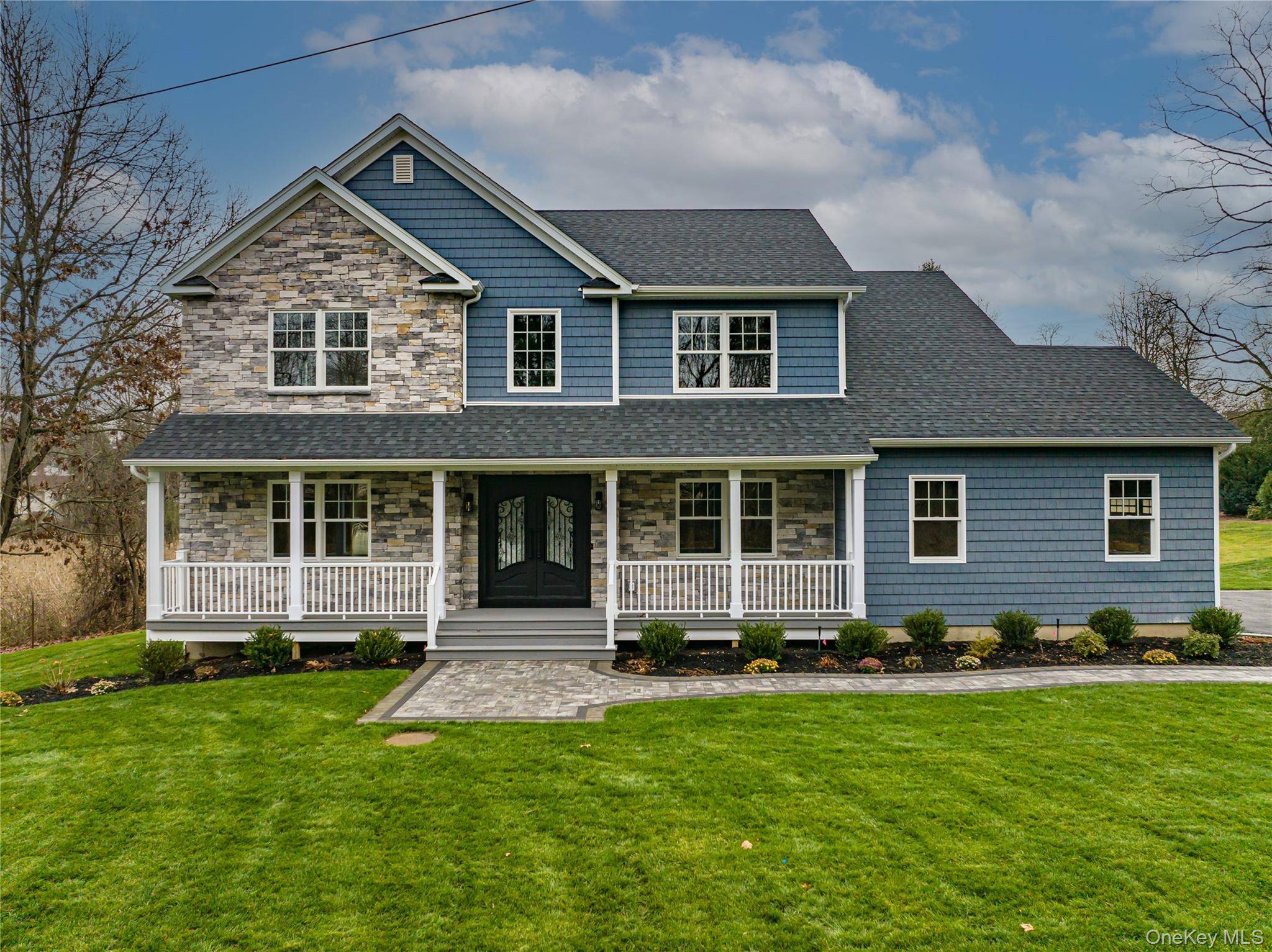 176 Southern BLVD, Nesconset, NY 11767
