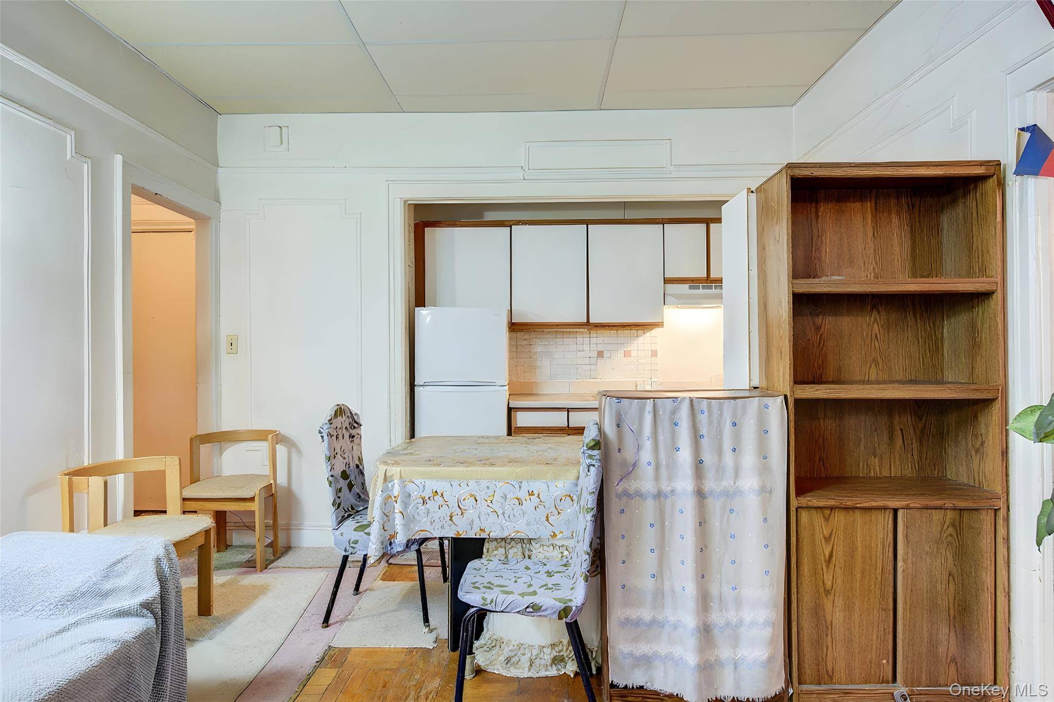 41-41 41 ST #1G, Sunnyside, NY 11104