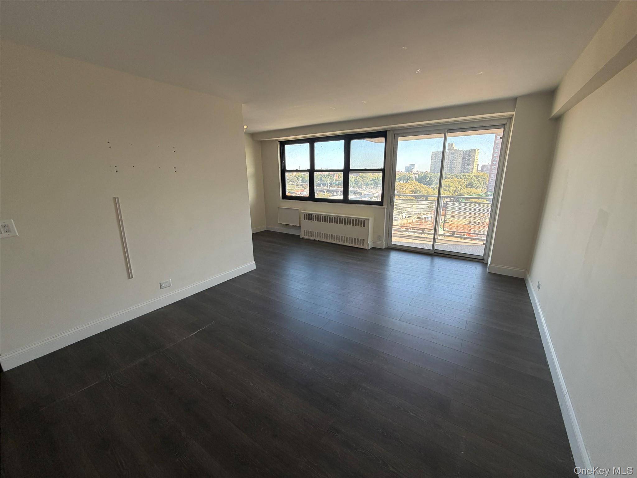 880 Boynton AVE #8M, Bronx, NY 10473