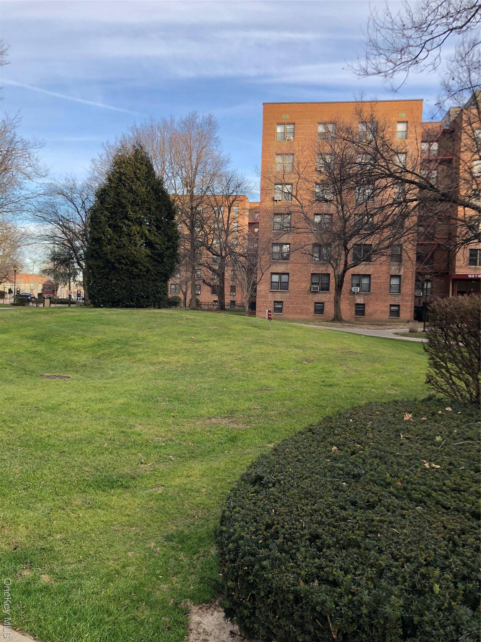 150-25 72 nd RD #1L, Kew Garden Hills, NY 11367