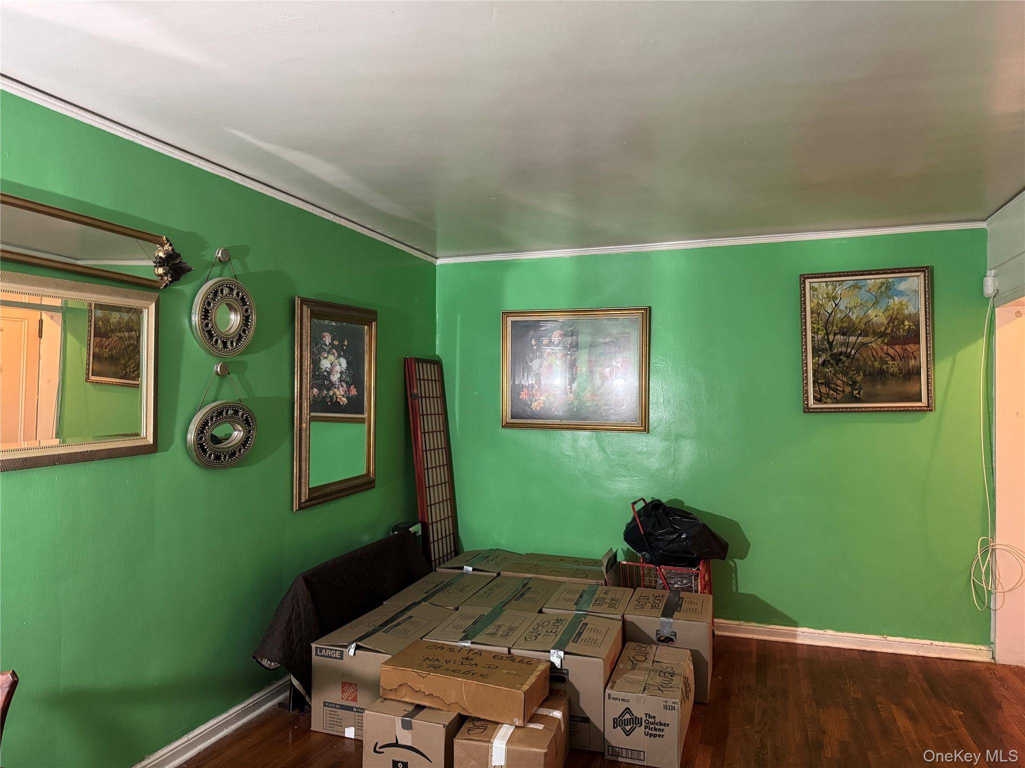 141-17 78 Rd #1O, Kew Garden Hills, NY 11367