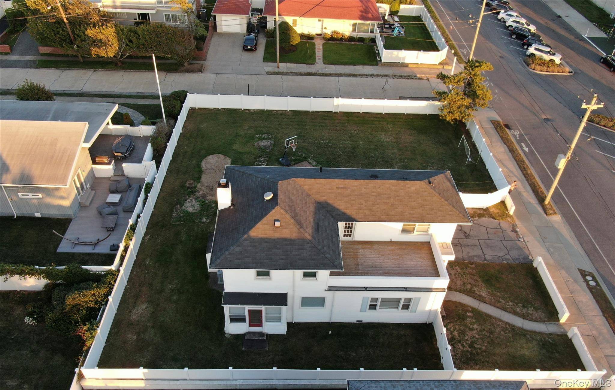 2000 Ocean BLVD, Atlantic Beach, NY 11509