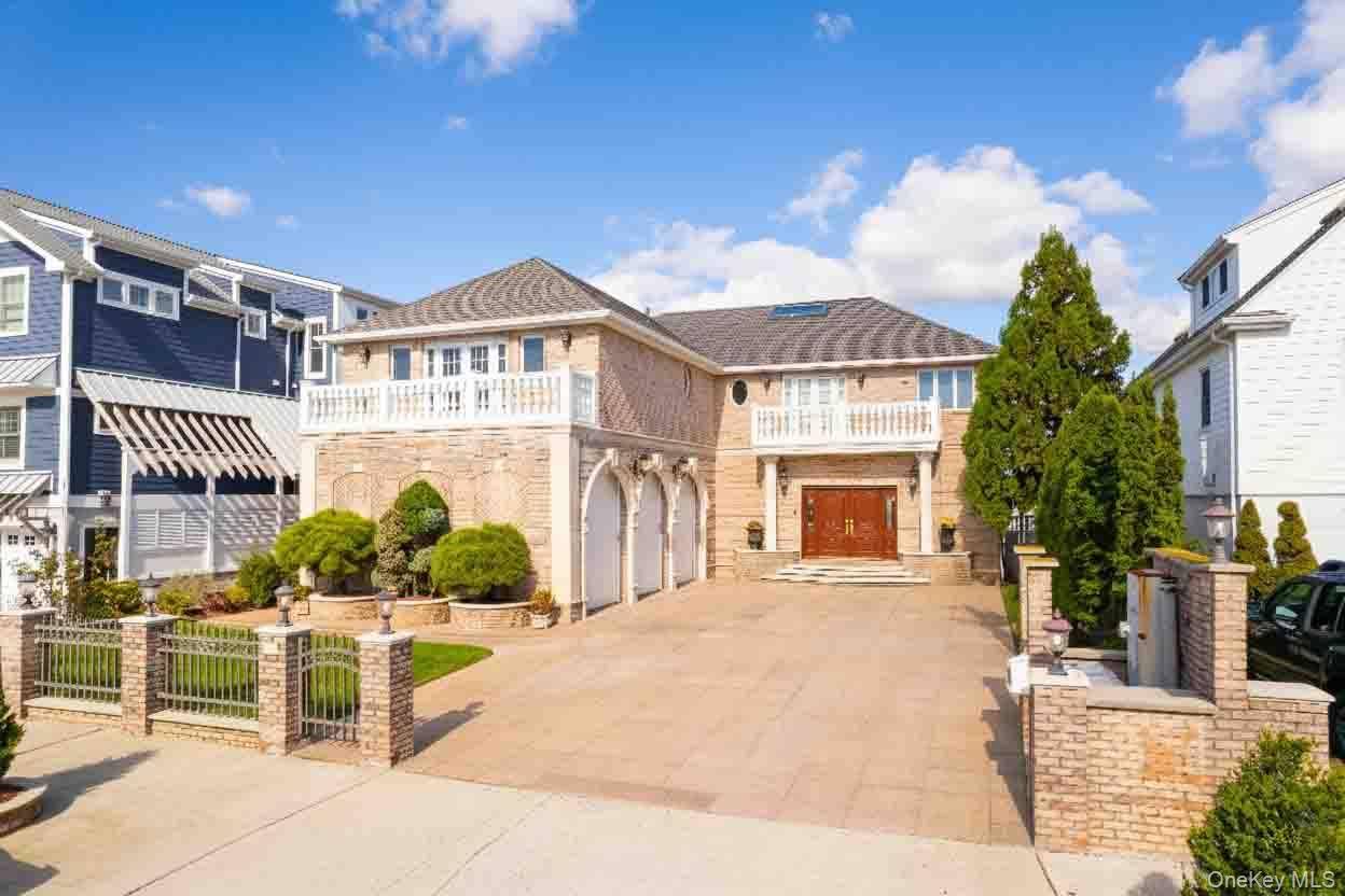 51 Bay ST, East Atlantic Beach, NY 11561