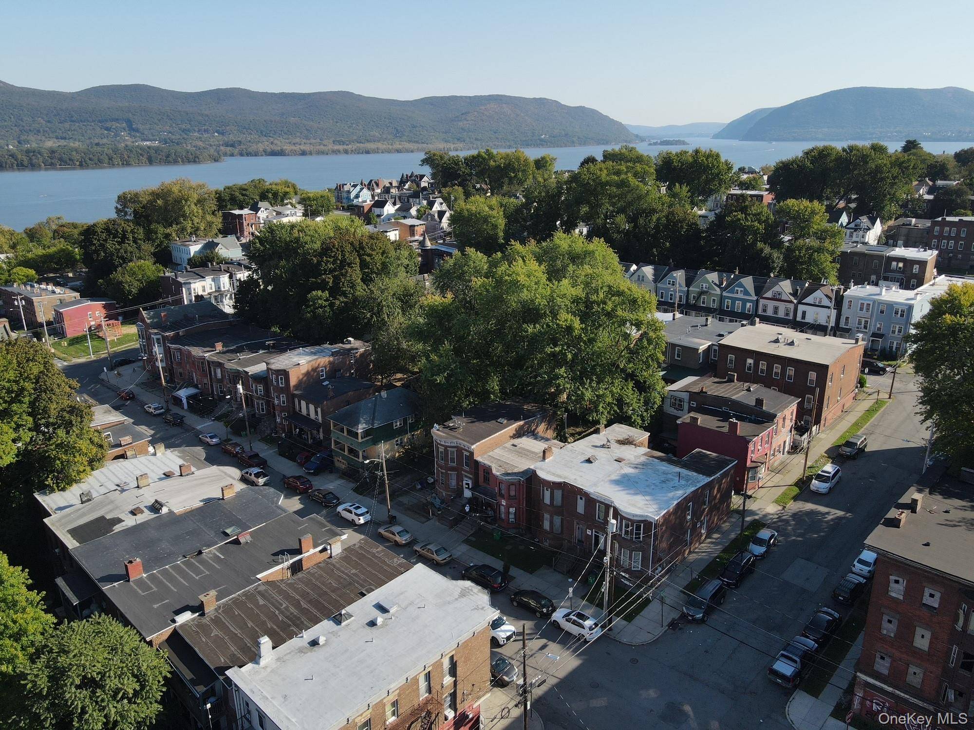 117 Renwick ST, Newburgh, NY 12550