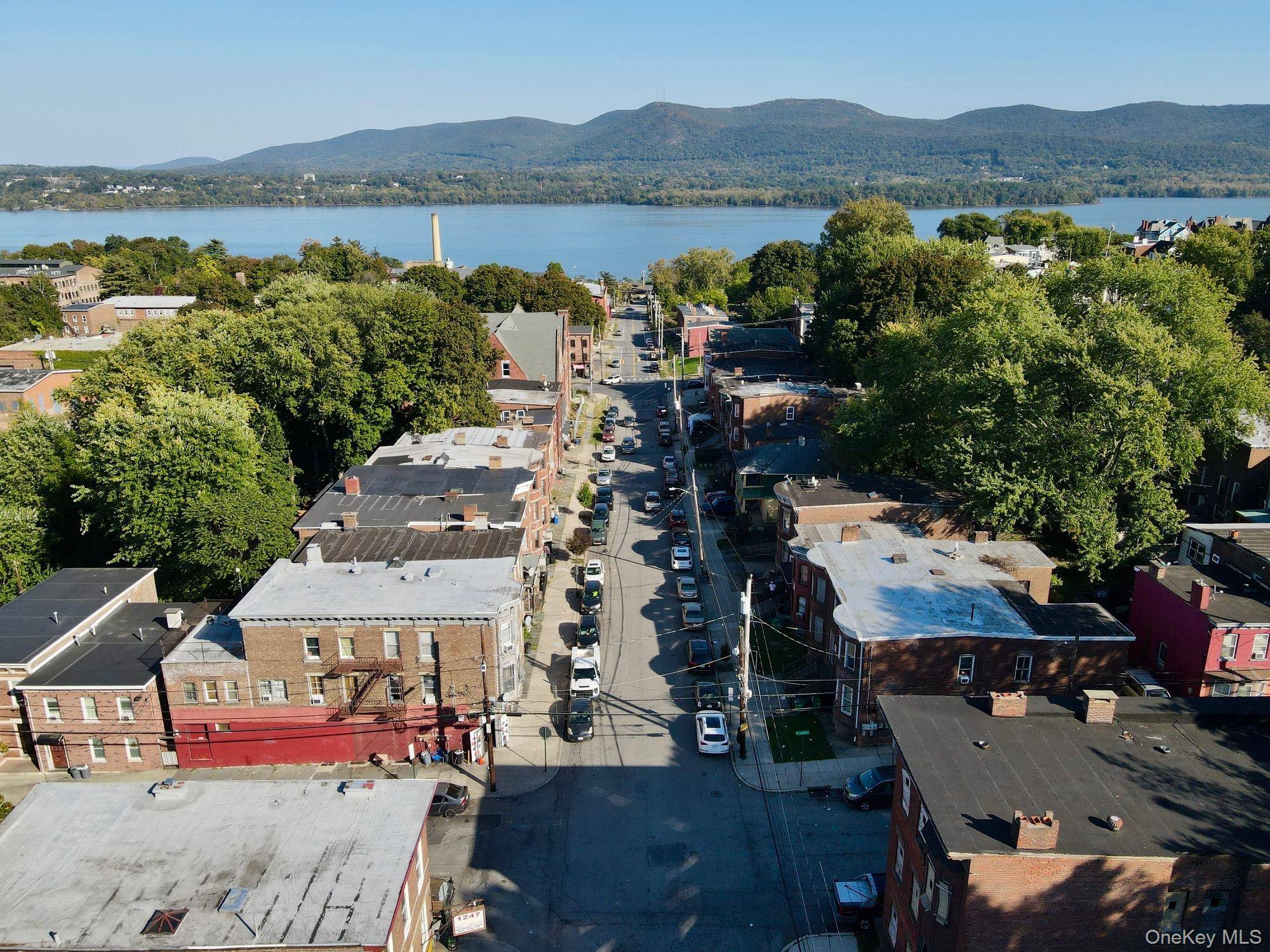 117 Renwick ST, Newburgh, NY 12550
